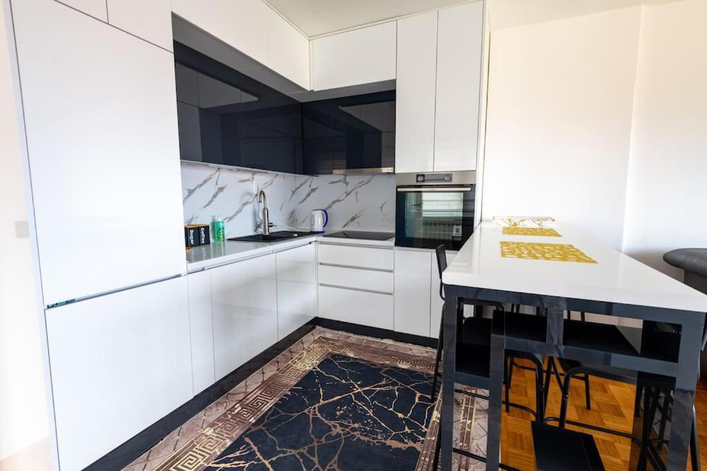 Apartment Aida No1 City View - Free Parking - SJJ Exterior foto